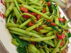 -老三样·旧食新味(绿地店)