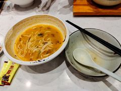 -大鼓米线(浦东长泰店)
