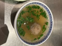 -潮界(LU·ONE凯德晶萃广场店)