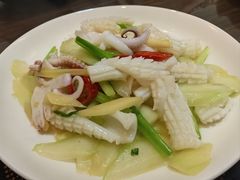 -盛中钰广味小馆
