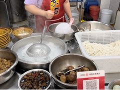 -花溪牛肉粉(八鸽岩店)