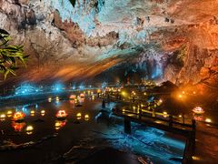 -九华秋浦胜境大王洞风景区
