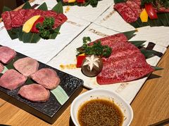 -炼火烤肉店