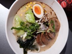 -彗星餐厅(香港迪士尼乐园)