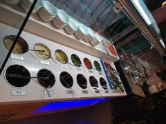 自助调料区-沪小胖小龙虾(淮海中路旗舰店)