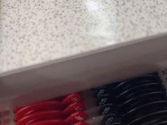 -天空之镜眼镜店蔡司依视路配镜授权零售店(望京颐堤港店)