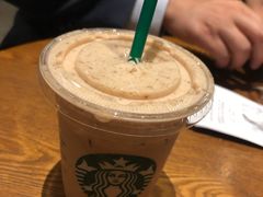 -星巴克臻选(成都环球乐天店)