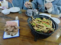 -老长江路灌汤包(天津路总店)