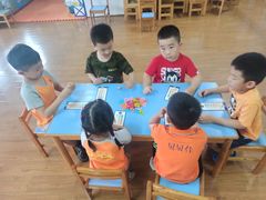 -上海贝贝佳幼儿园