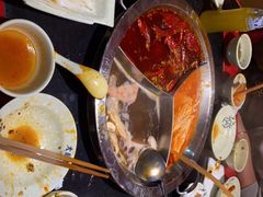 -大龙辣火锅·龙虾·烧烤(湖滨新天地店)