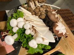 -湊湊火锅·茶憩(上海合生汇店)