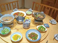 -寻钵记民菜馆·正宗常德钵子菜(滨湖路店)