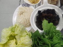 -楼外楼大刀肉传统火锅(西安大路店)