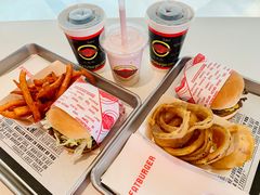 -FATBURGER 特富客汉堡(外交公寓店)