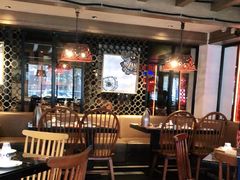 大堂-江边城外烤全鱼(方庄时代购物中心店)