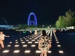 -南京眼步行桥