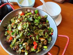 -莲餐厅·湖北菜·潜江小龙虾店(愚园路店)