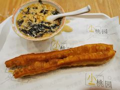 咸豆浆-小桃园·豆浆油条(复兴中路店)