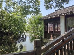 -丝绸小镇荻港古村