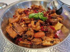 -鸡遇虾煲干锅火锅(小寨金莎店)
