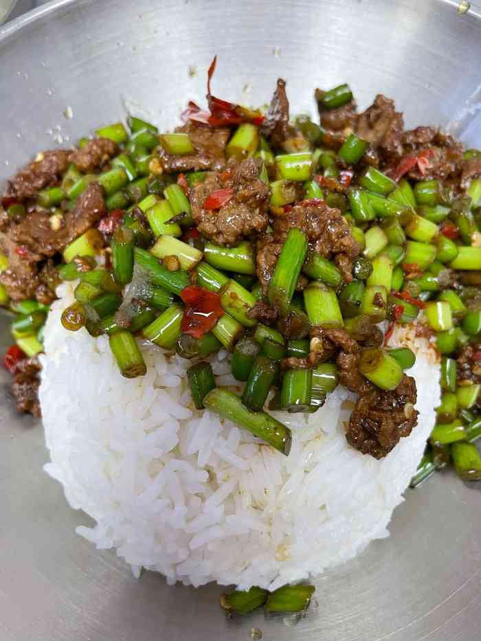 霸碗蓋碼飯(雨花亭凱德店)