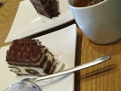 -星巴克臻选(郑州中原万达店)