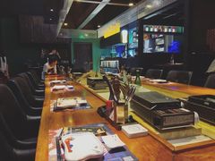 大堂-肉魁屋·烧肉·烧鸟·酒场(高新店)