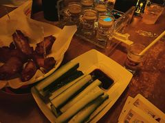 -Helens海伦司小酒馆(上海东明广场店)