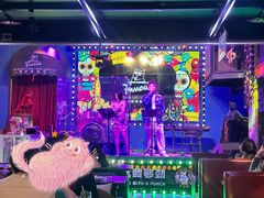 -Famous肥猫墨西哥音乐餐吧(五棵松华熙LIVE店)
