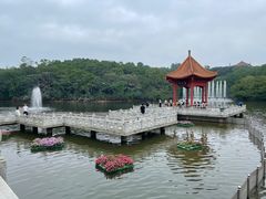 -广州莲花山旅游区
