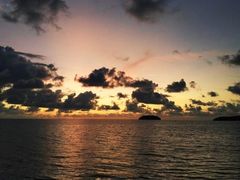 -Sunset Bar(丹绒亚路香格里拉店)