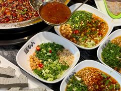 -老船舫·现做活鲜鱼馆(东郊记忆店)
