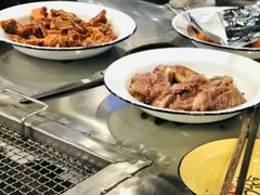 -马路牙子烧烤音乐酒馆(望京店)