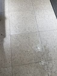 -PE SALON