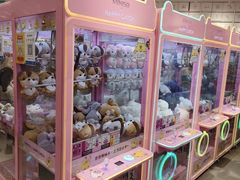 -名创优品(广州萝岗万达广场店)