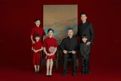 -至臻微拉婚纱摄影