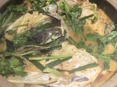 -九道菜有鸡鱼头(石鼓路店)
