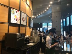 -星巴克臻选(惠州华贸天地1楼店)