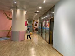 -星空布洛早教·托育(滨江店)