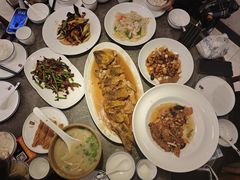 -闫府私房菜·百年鲁菜(恒隆店)