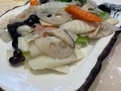-沪华海鲜大酒楼(南汇店)