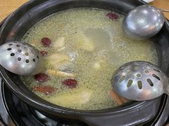 -濠轩阁特色生蚝火锅(水湾路店)