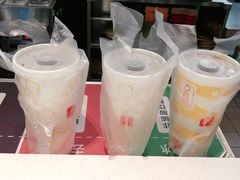 -麦当劳(庐山服务区店)