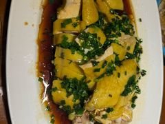 -魏铭鱼头捞饭(晋阳路店)