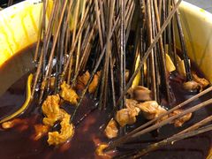 -拈签一笑黄牛肉辣卤串串