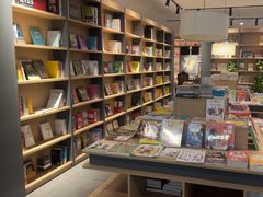 -魔方城市书房(中街益田店)
