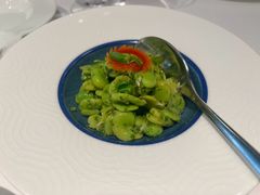 香椿拌蚕豆-伯衡55·吉品轩(乌鲁木齐南路店)