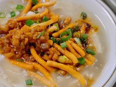 特色馓子豆腐脑-天回镇何氏豆腐(总店)
