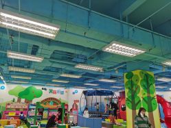 -莫莉幻想儿童乐园(武汉保利广场店)