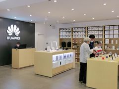 -华为授权体验店(万航渡路)